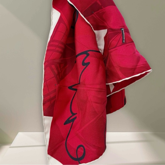 Burberry vintage silk handkerchief! - Picture 1 of 3